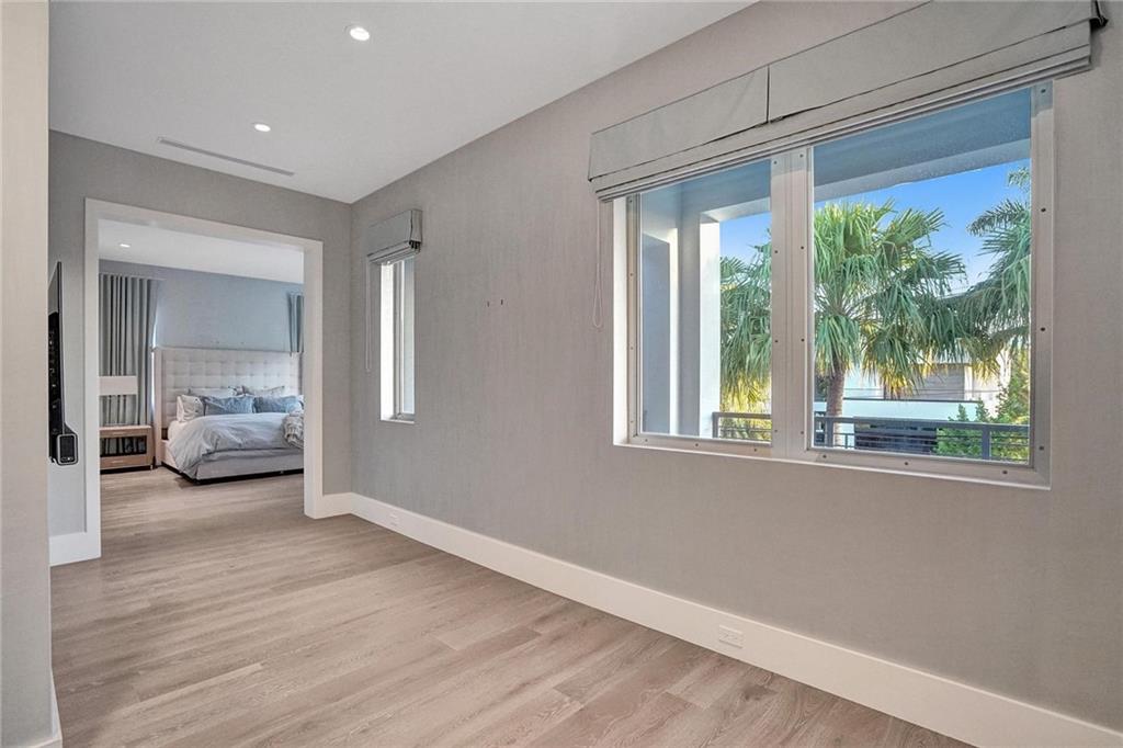 Lauderdale Shores Reamen - Residential