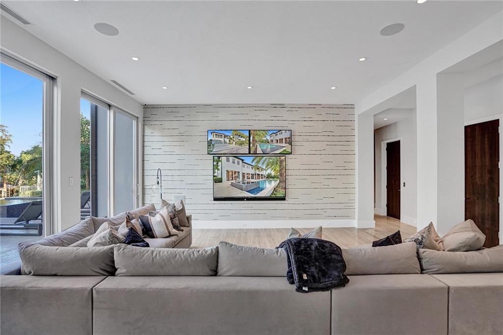 Lauderdale Shores Reamen - Residential