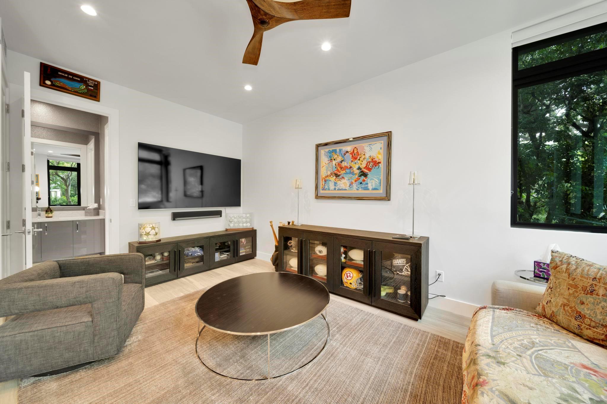 Rio Vista C J Hectors Res - Residential