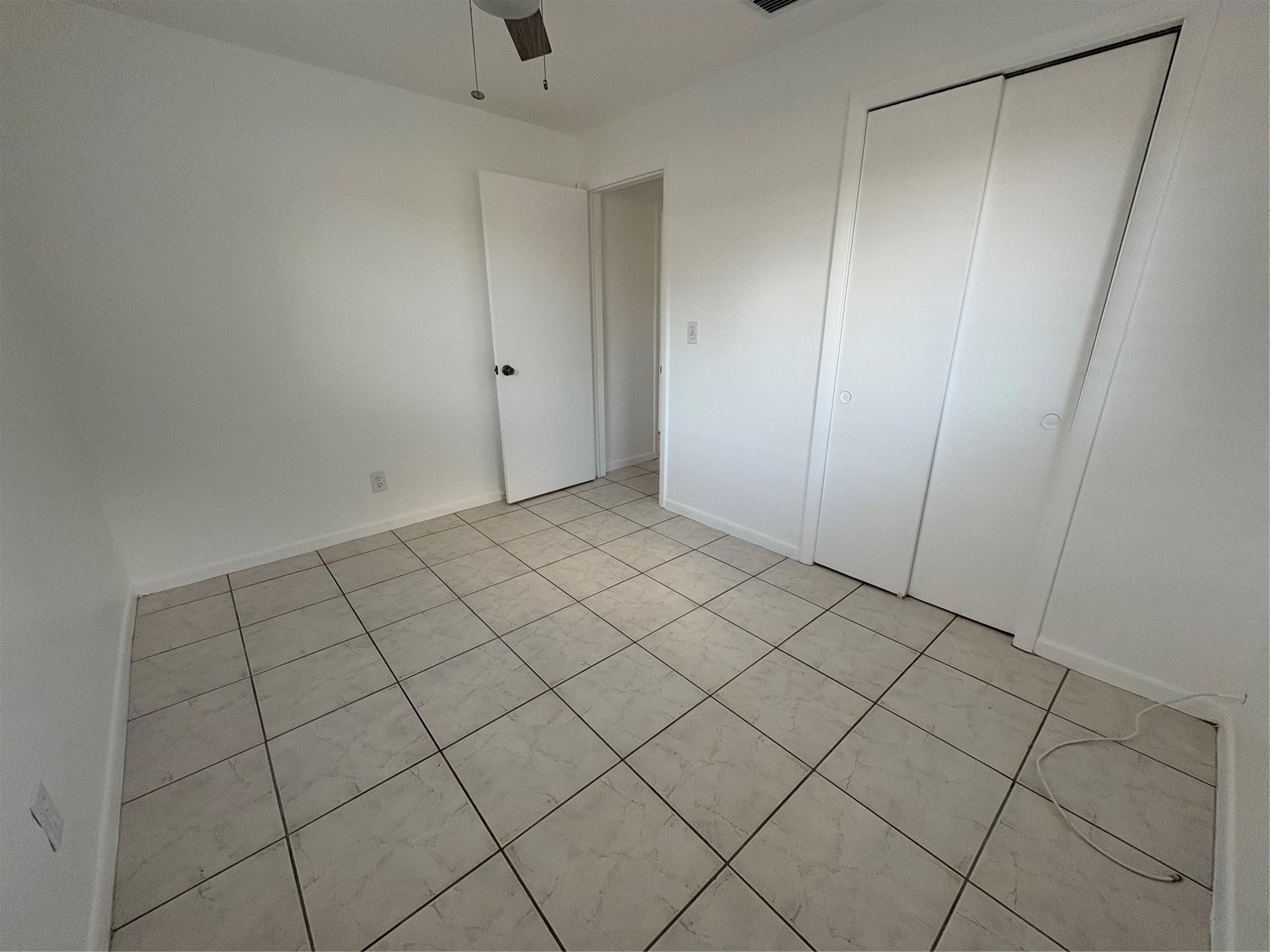 SUMMERTIME ISLES - Residential Lease