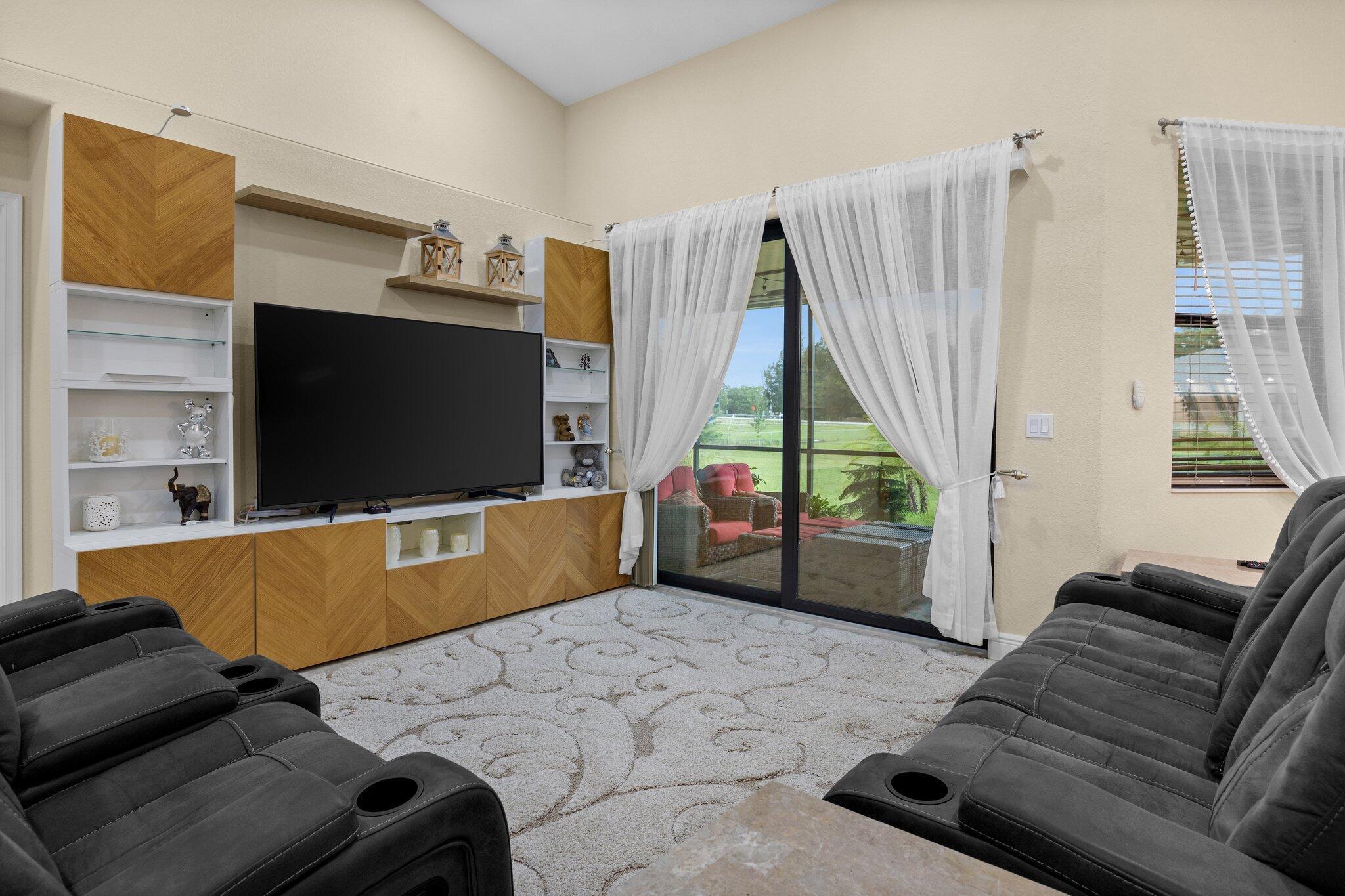 The Acreage - Residential