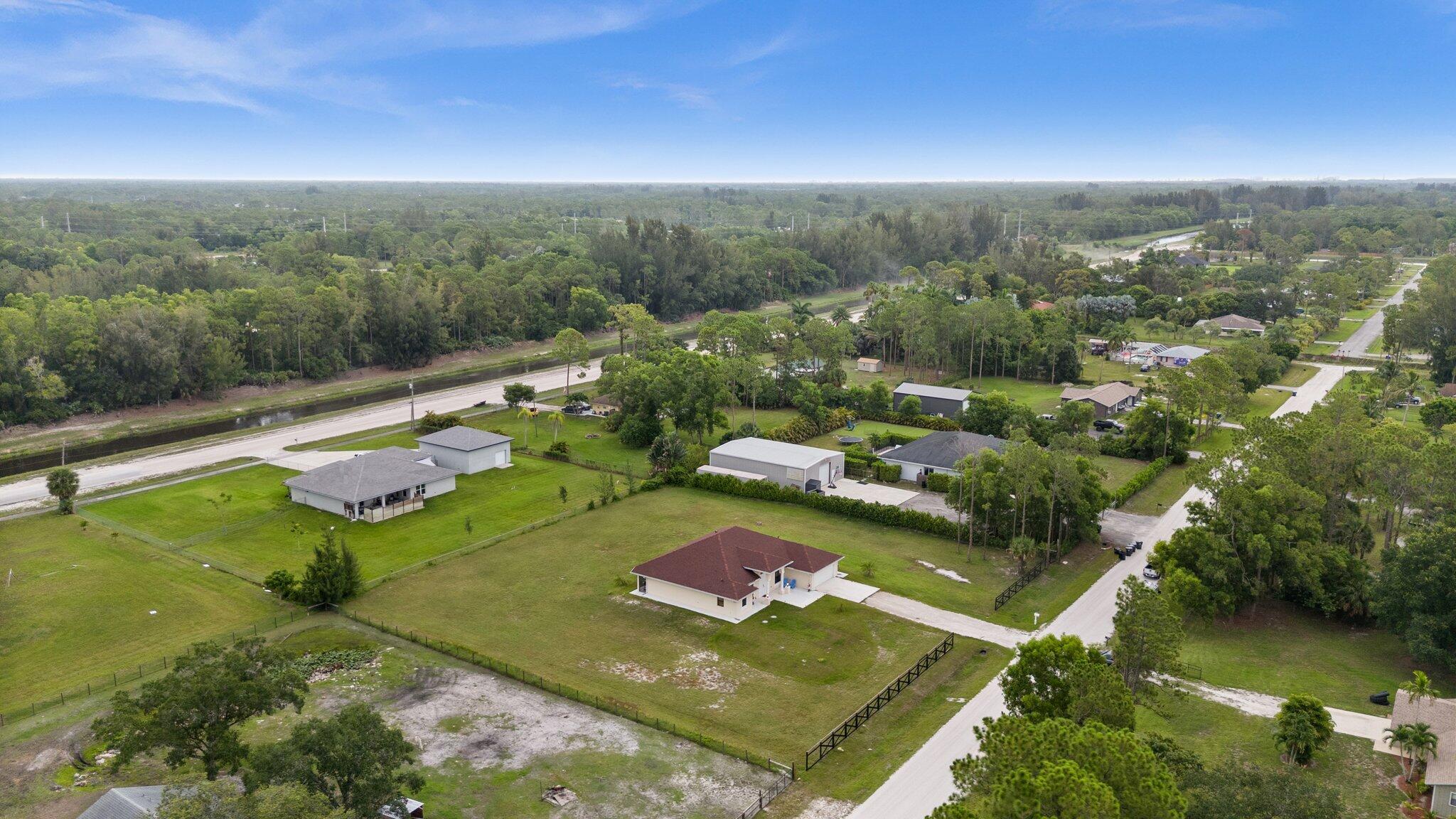 The Acreage - Residential