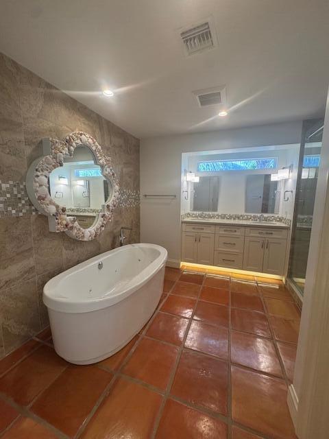 LANDINGS FIRST SEC - Residential