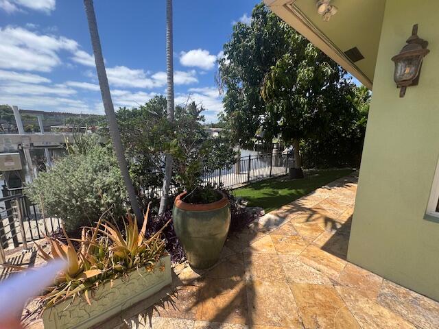 LANDINGS FIRST SEC - Residential