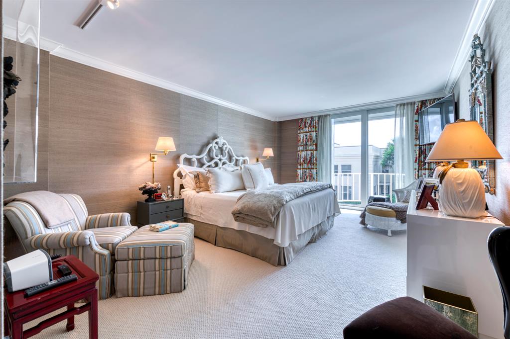 WINTHROP HOUSE CONDO - Residential