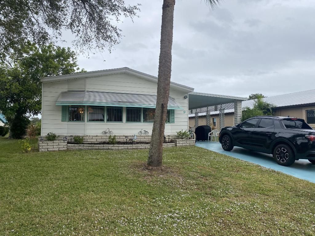 Photo of 9 Ecuador Way, Fort Pierce, FL 34951 (MLS # R10943199)