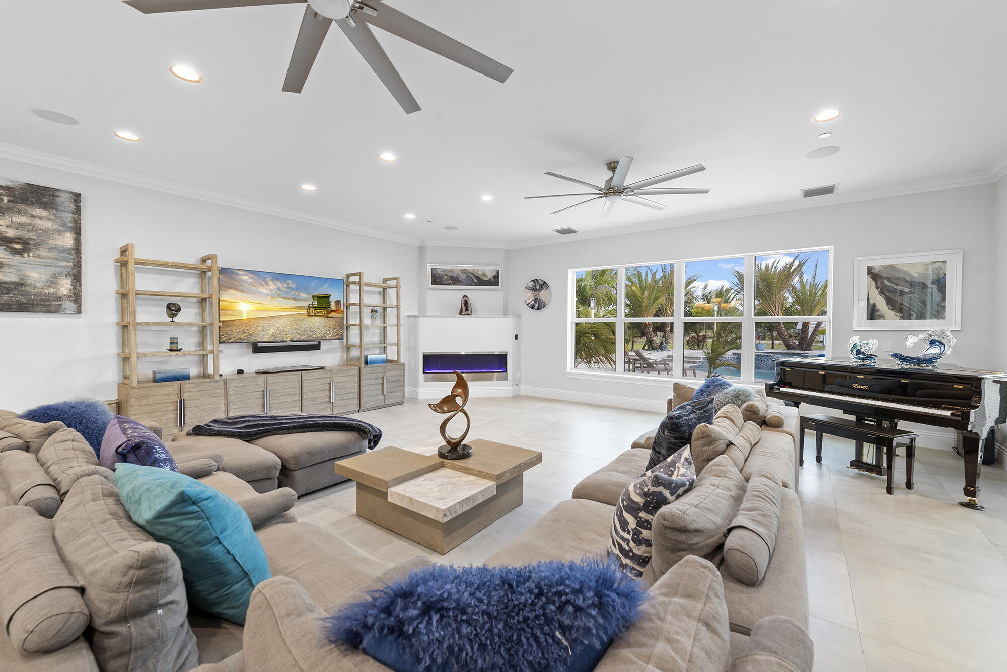 TRAILSIDE - Residential