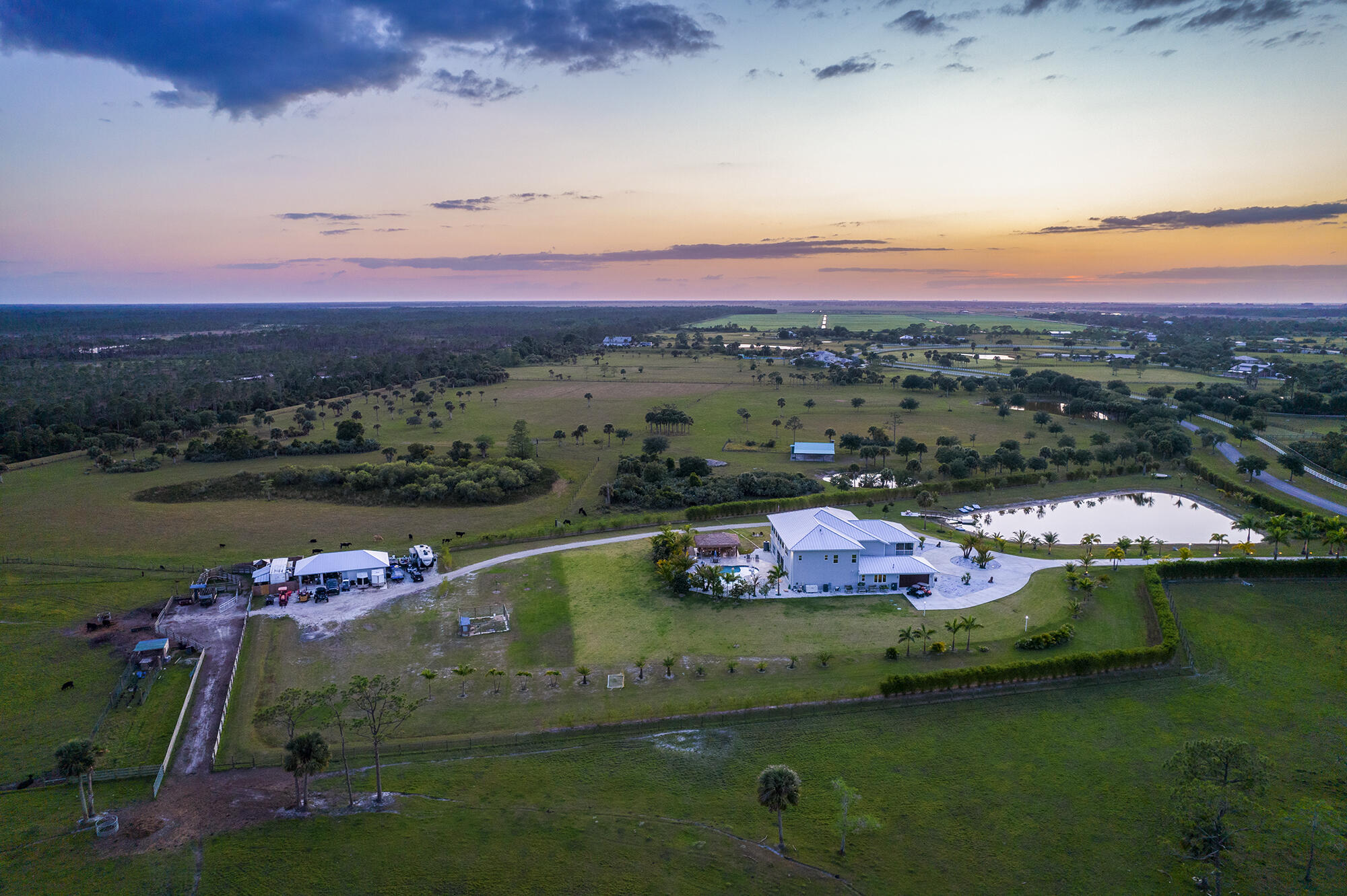 TRAILSIDE - Residential