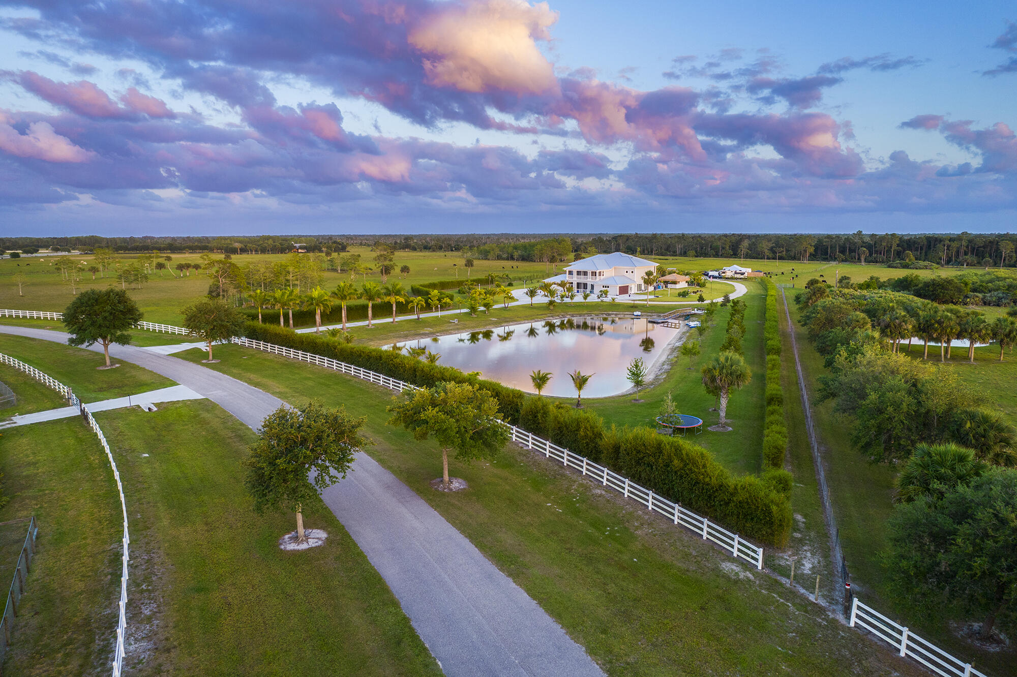 TRAILSIDE - Residential