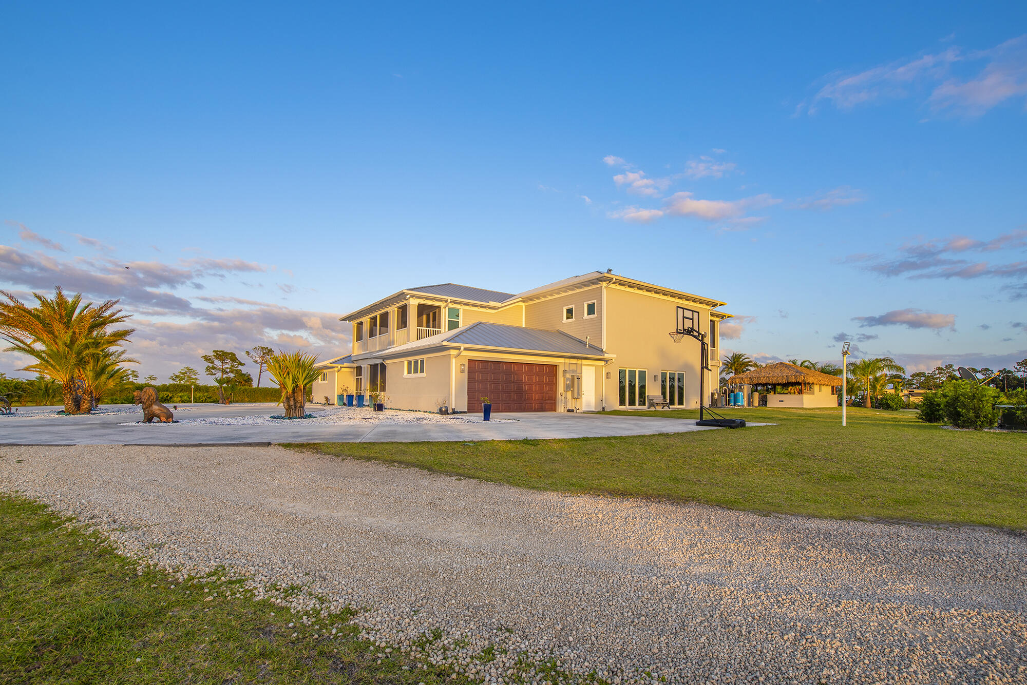 TRAILSIDE - Residential