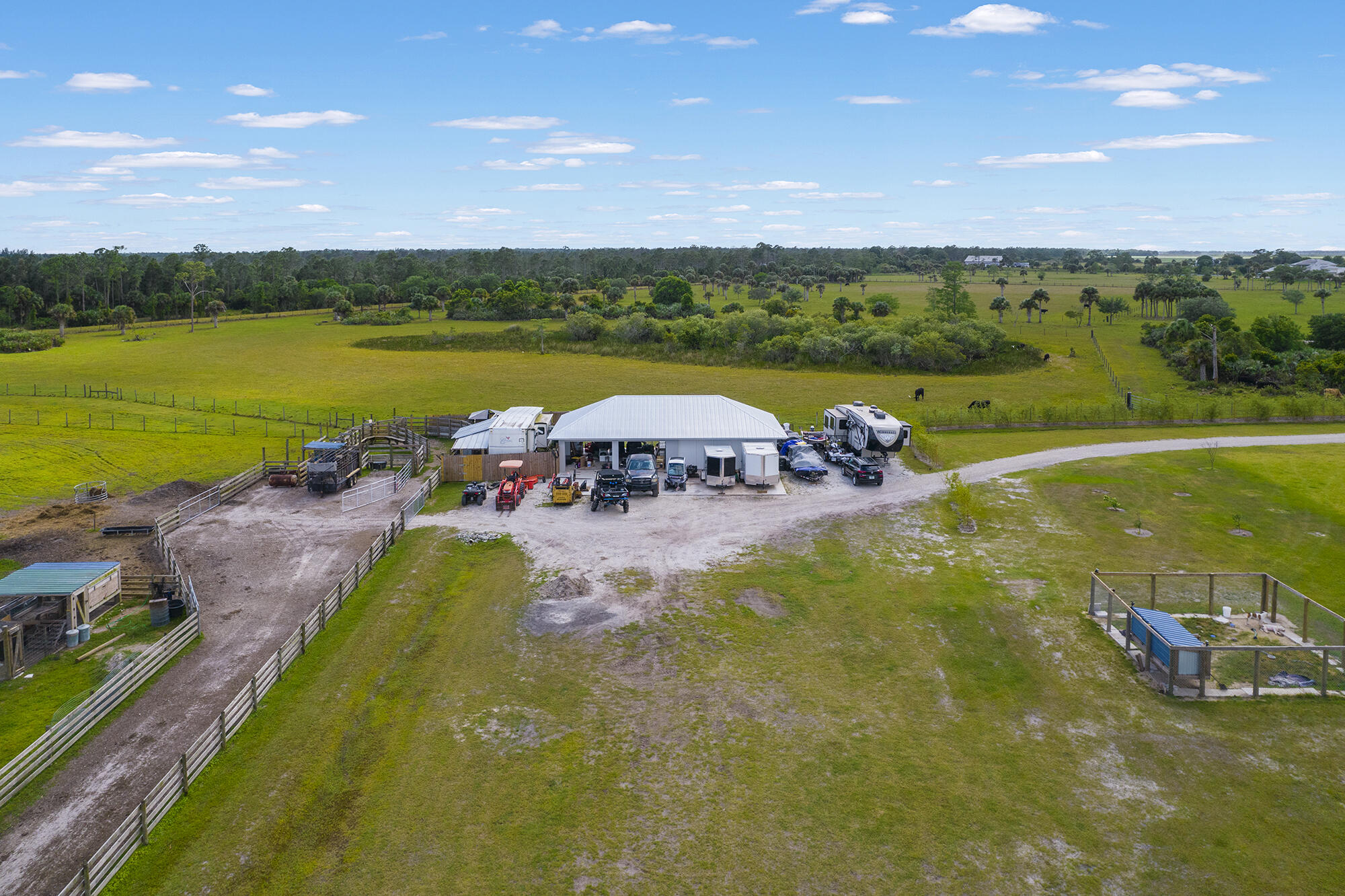 TRAILSIDE - Residential