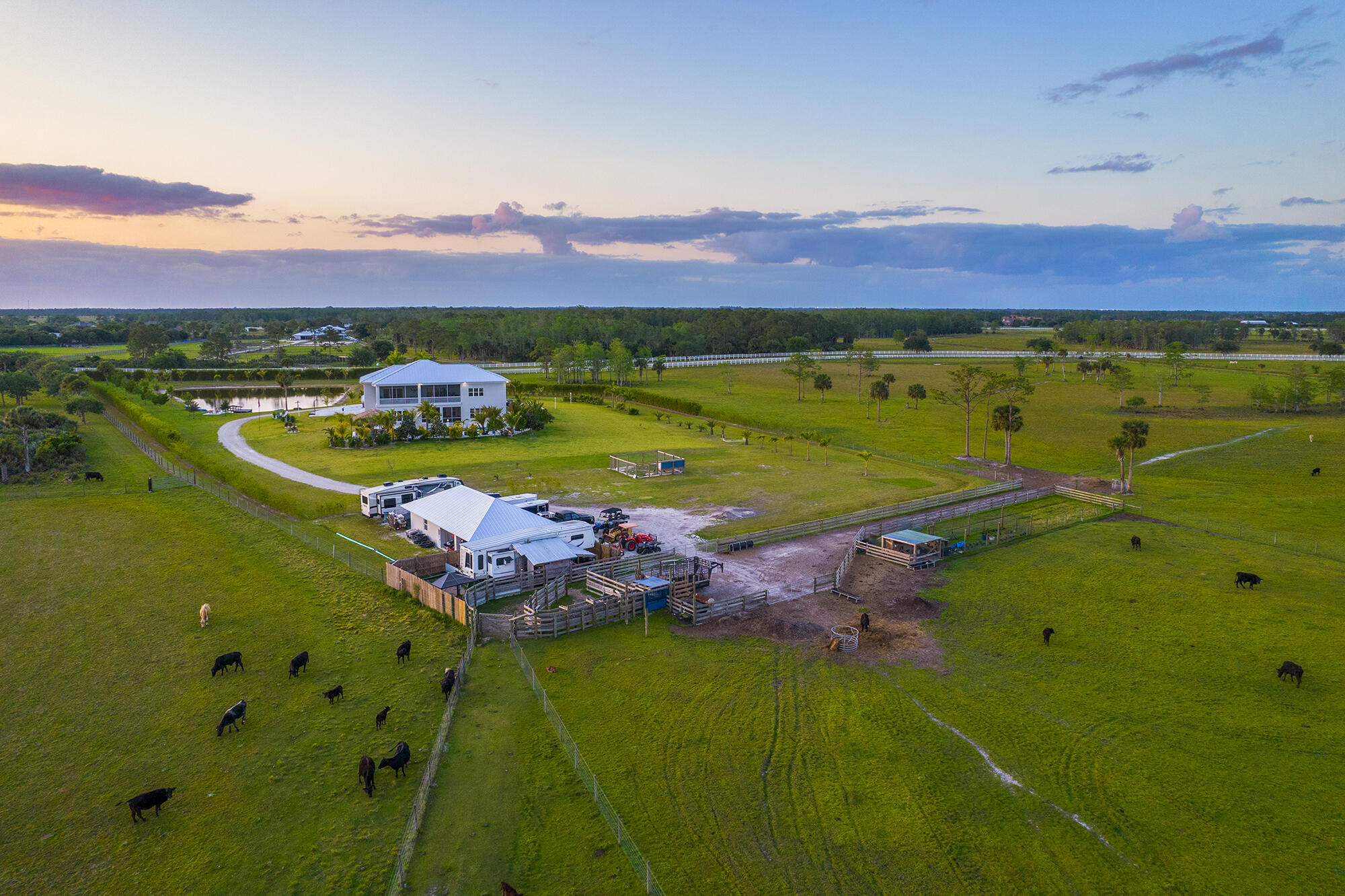 TRAILSIDE - Residential