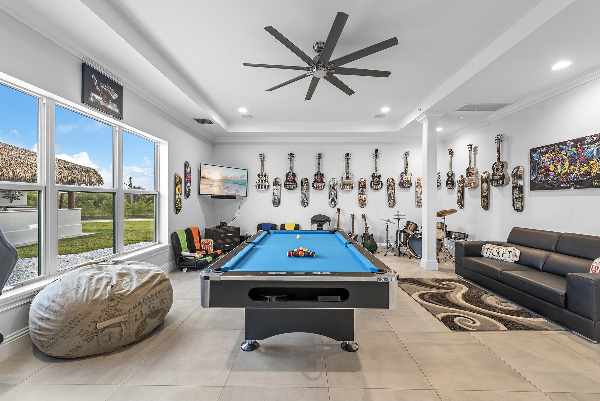 TRAILSIDE - Residential