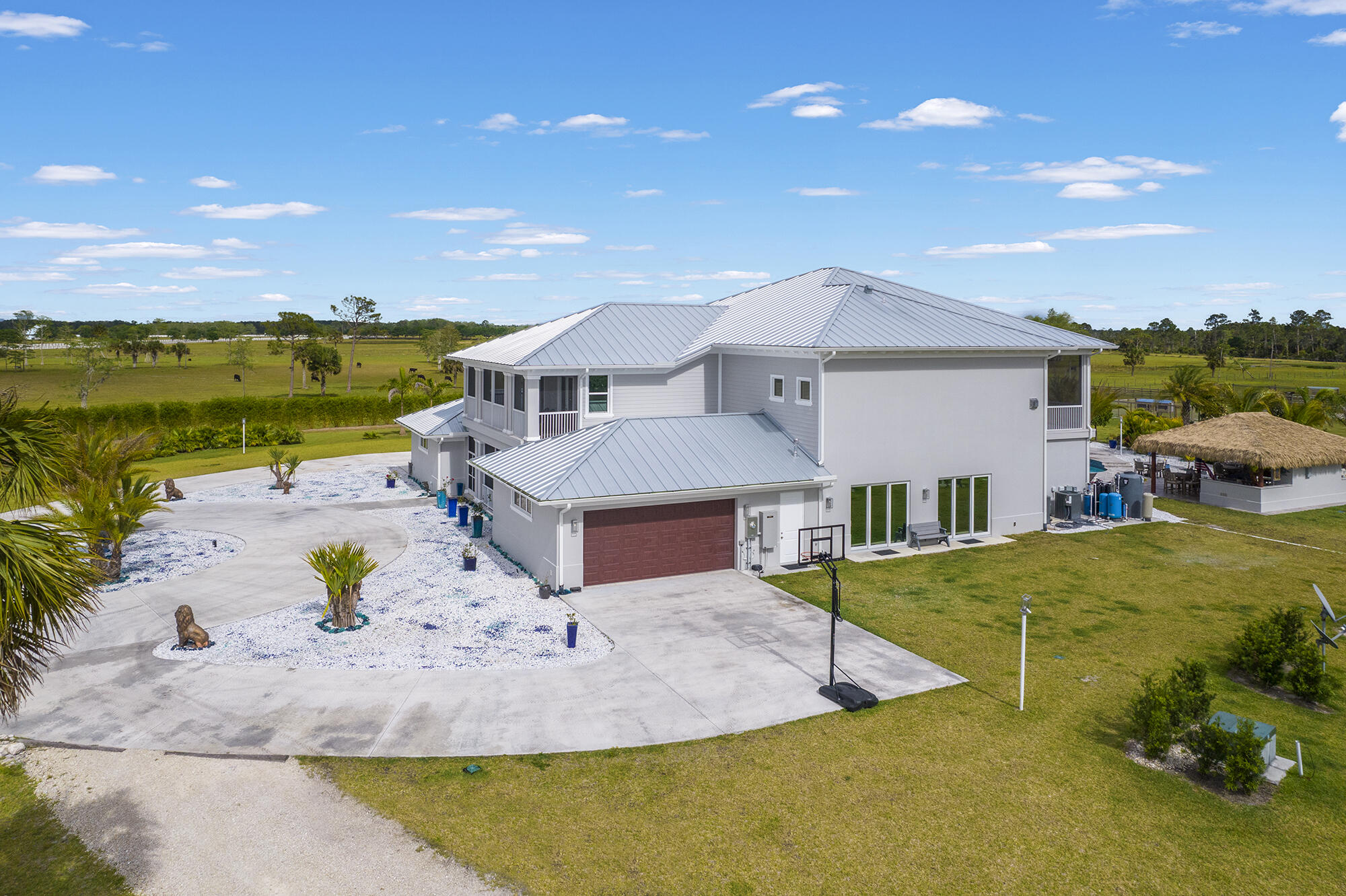 TRAILSIDE - Residential