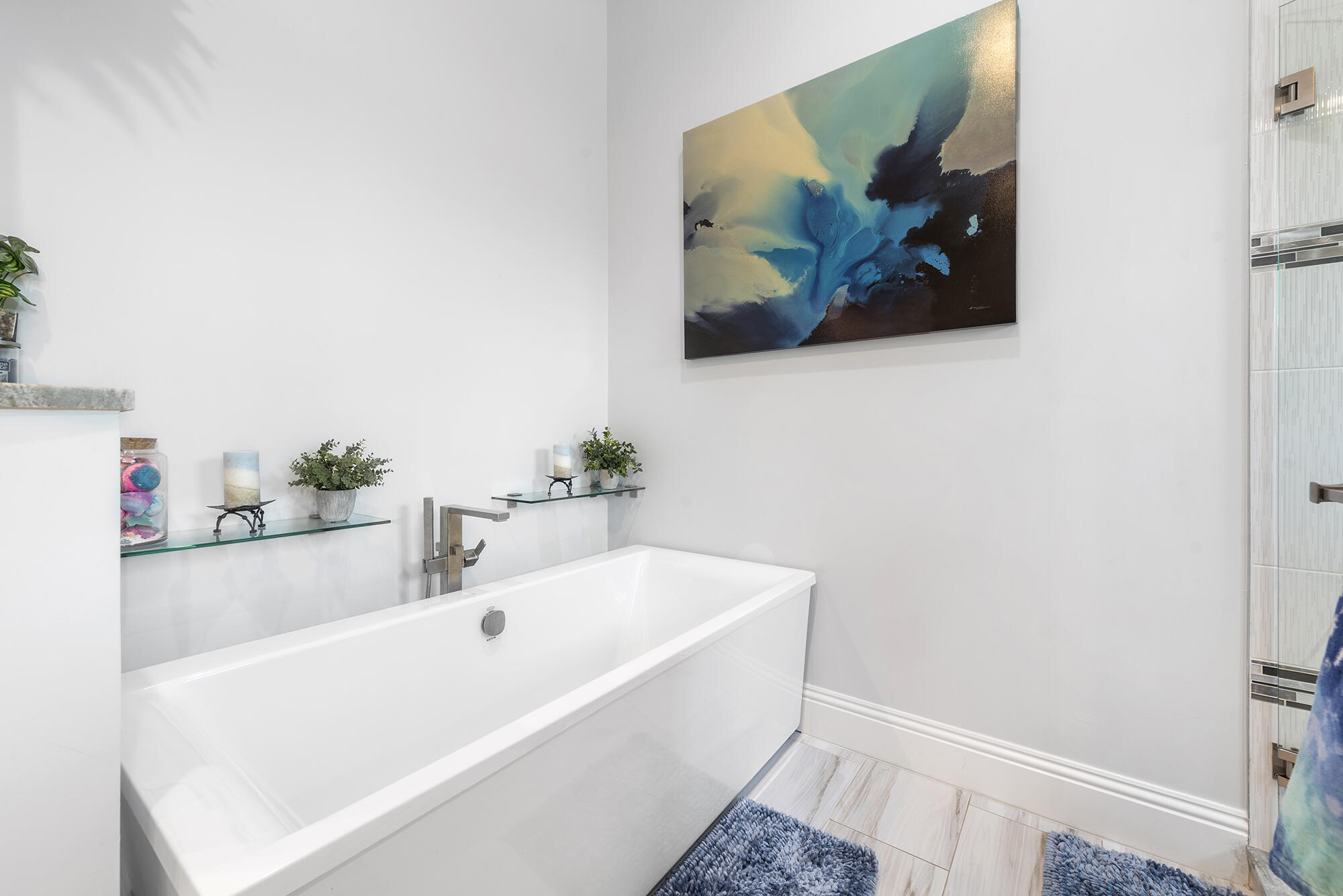 TRAILSIDE - Residential