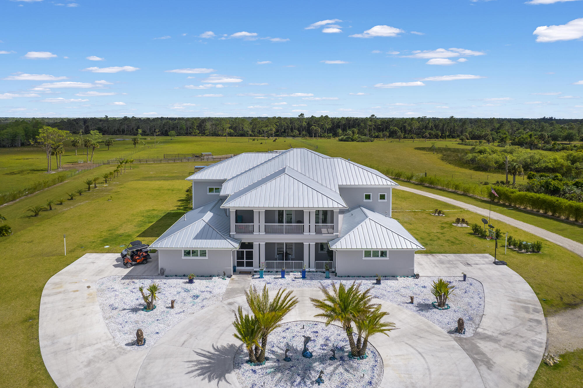 TRAILSIDE - Residential