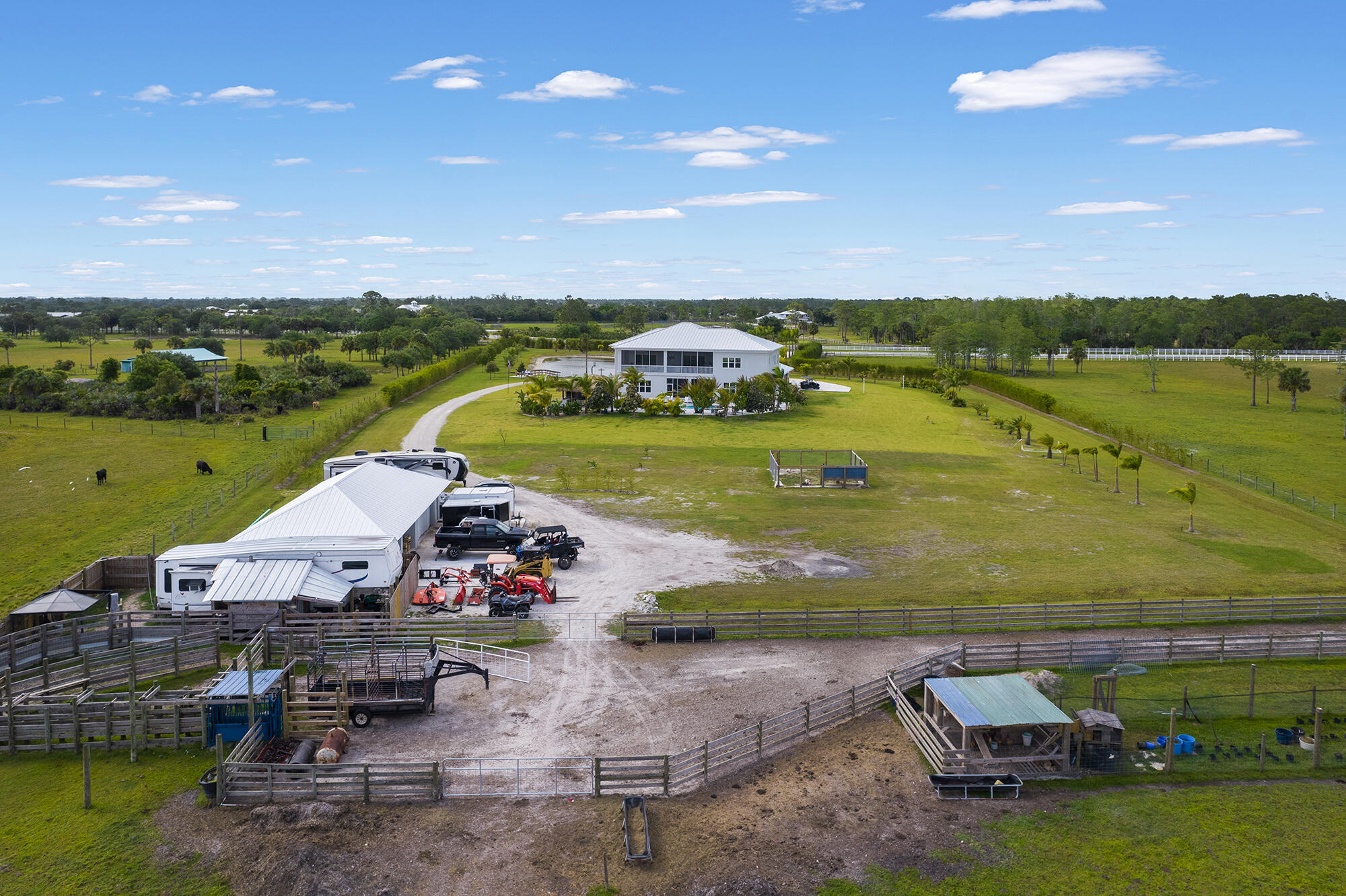 TRAILSIDE - Residential