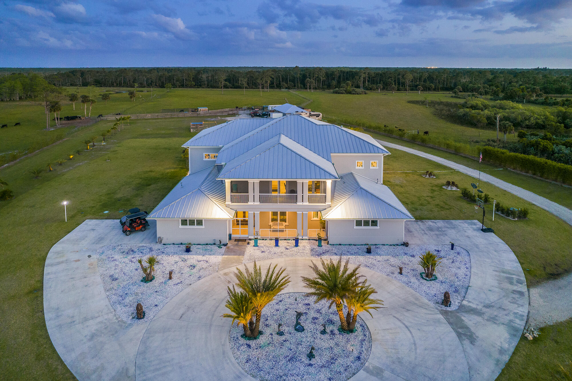 TRAILSIDE - Residential