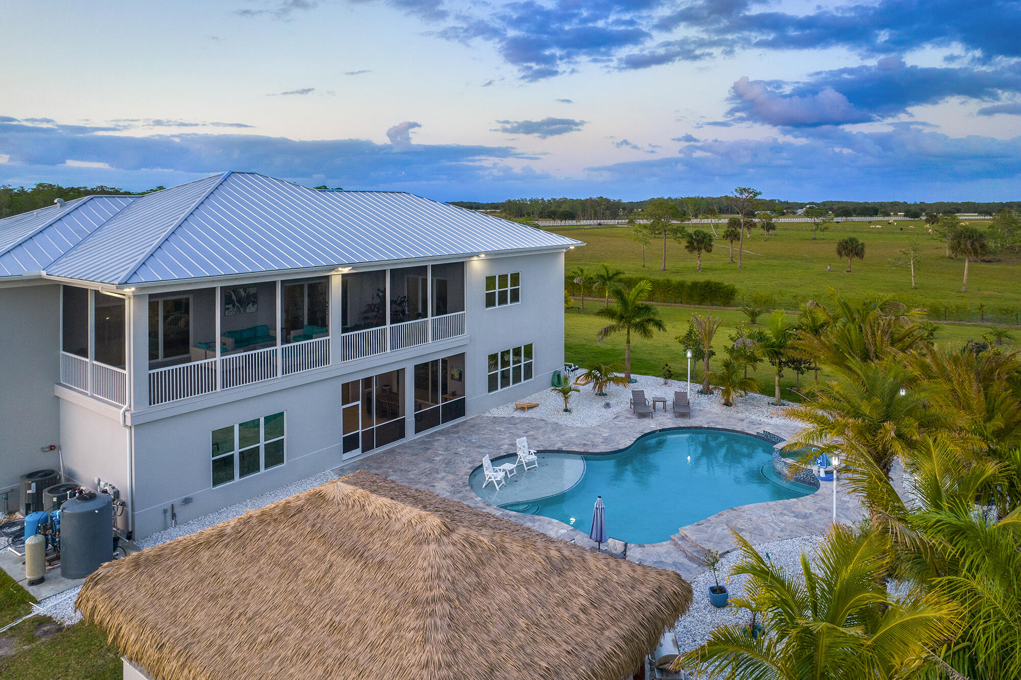 TRAILSIDE - Residential