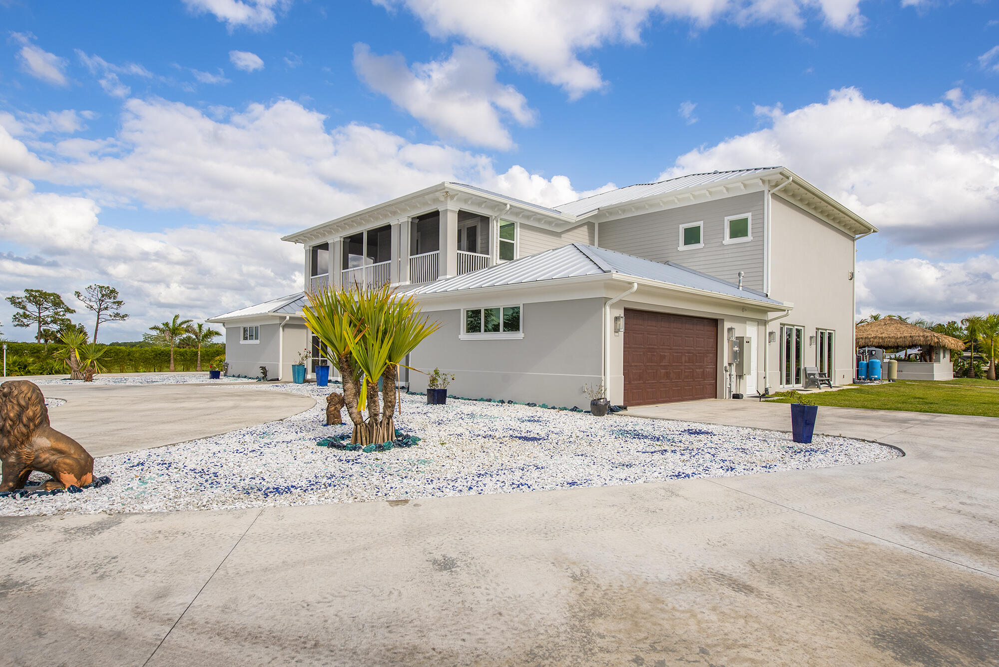 TRAILSIDE - Residential