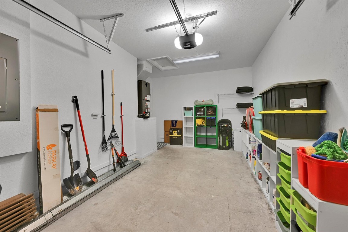 Inverrary Village 94-16 B - Residential