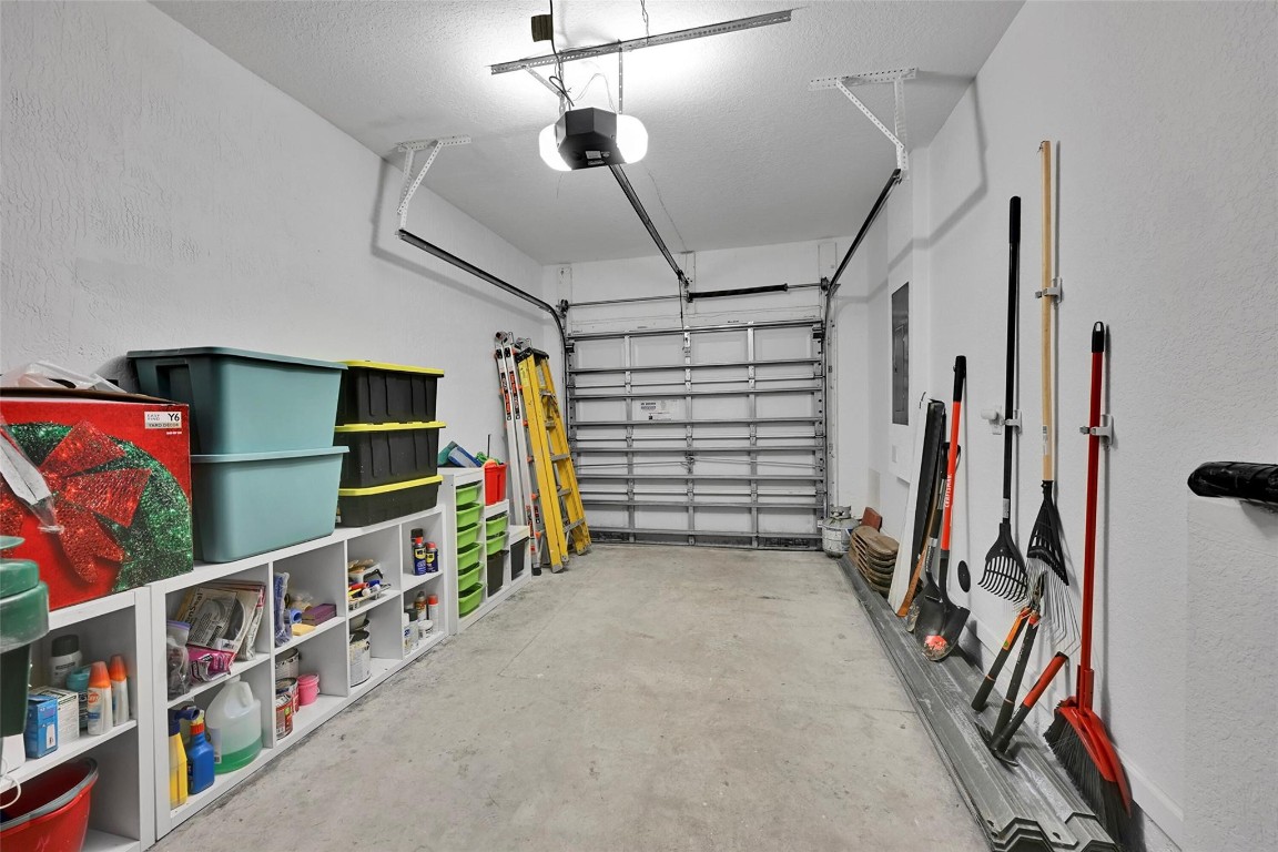 Inverrary Village 94-16 B - Residential