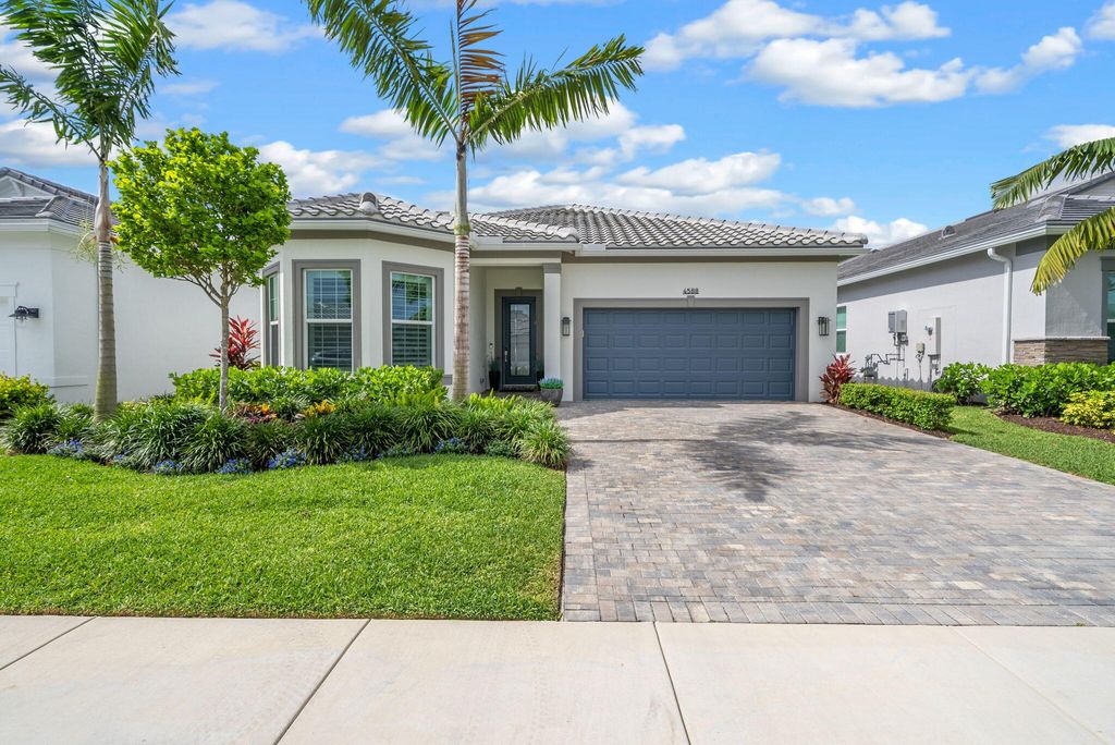 Photo of 4588 Matilda Court, Delray Beach, FL 33445 (MLS # B26034845)