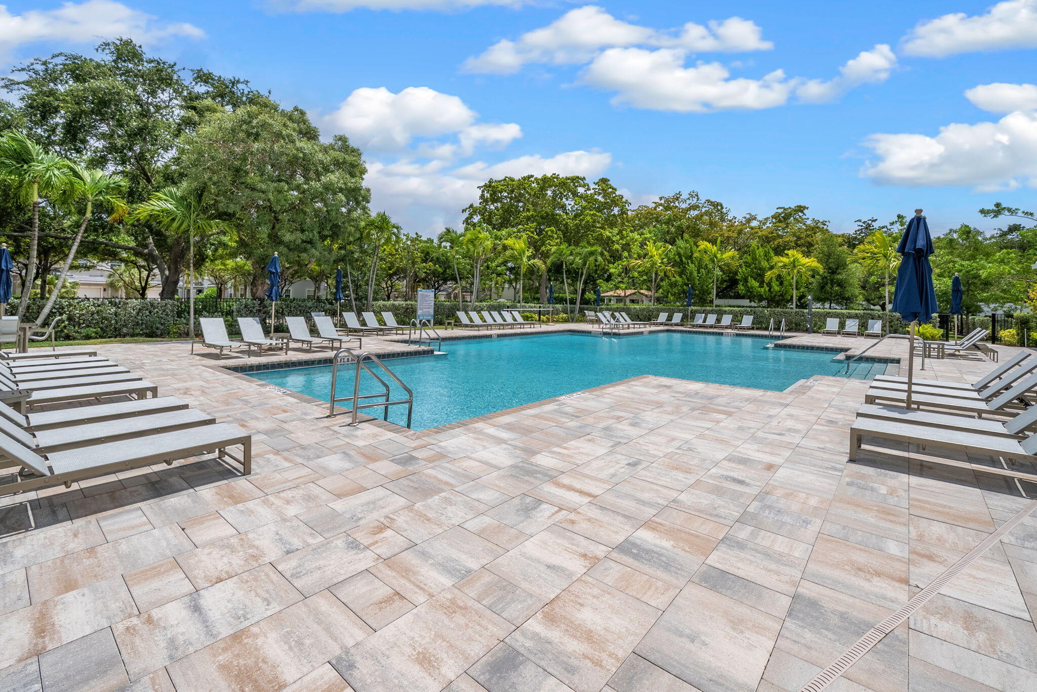 ENCLAVE AT SHERWOOD - Residential