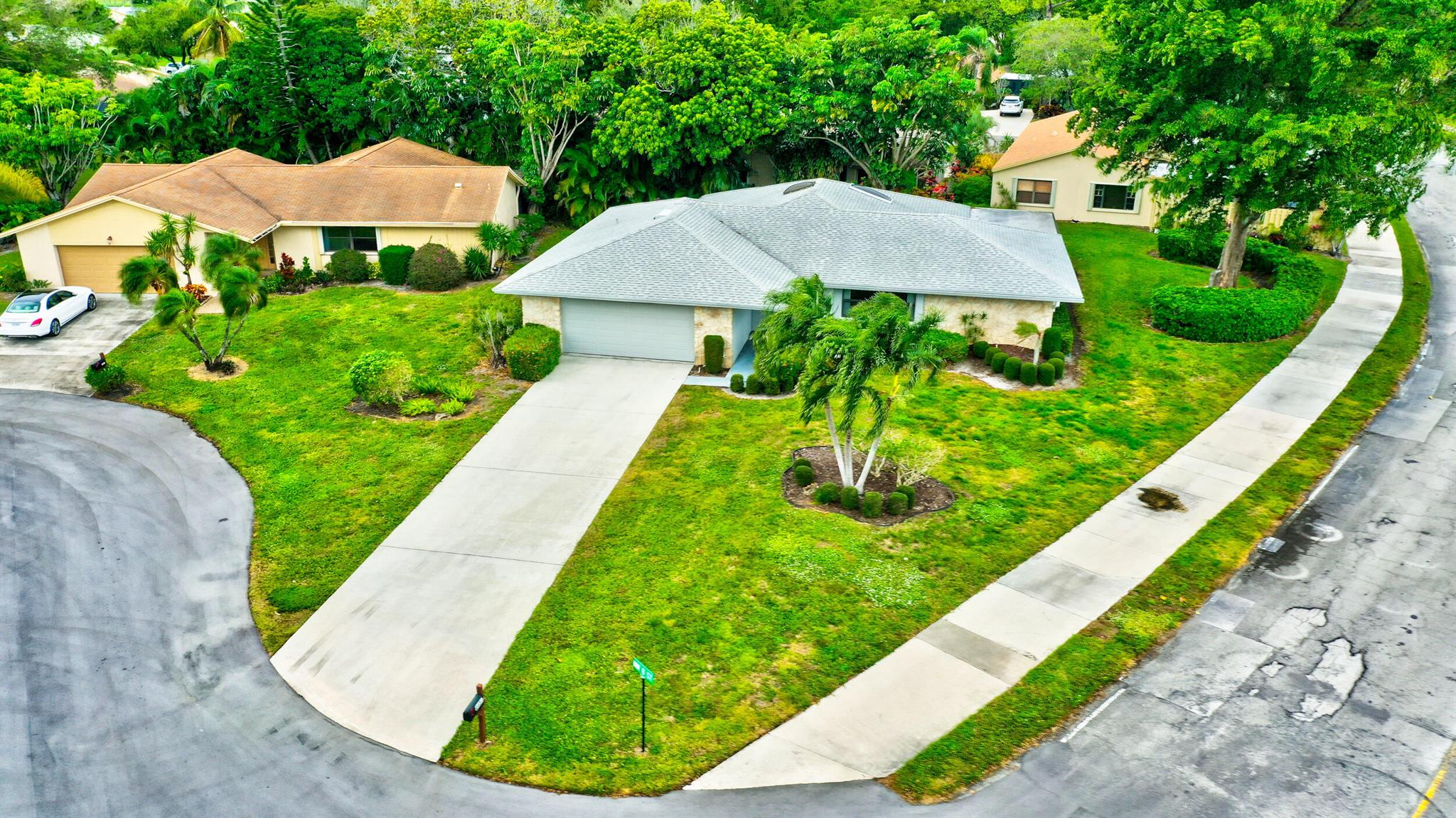 RAINBERRY BAY - Residential