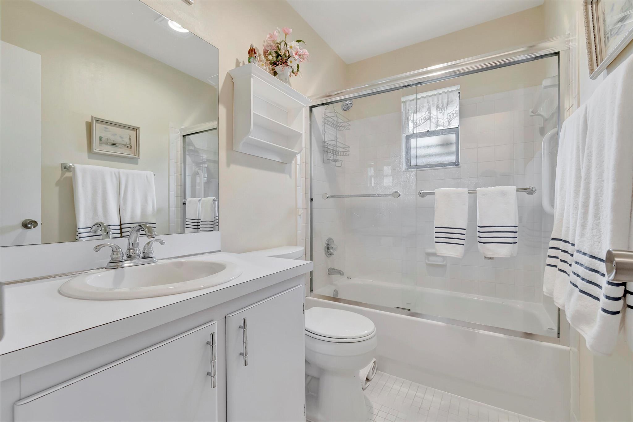 RAINBERRY BAY - Residential