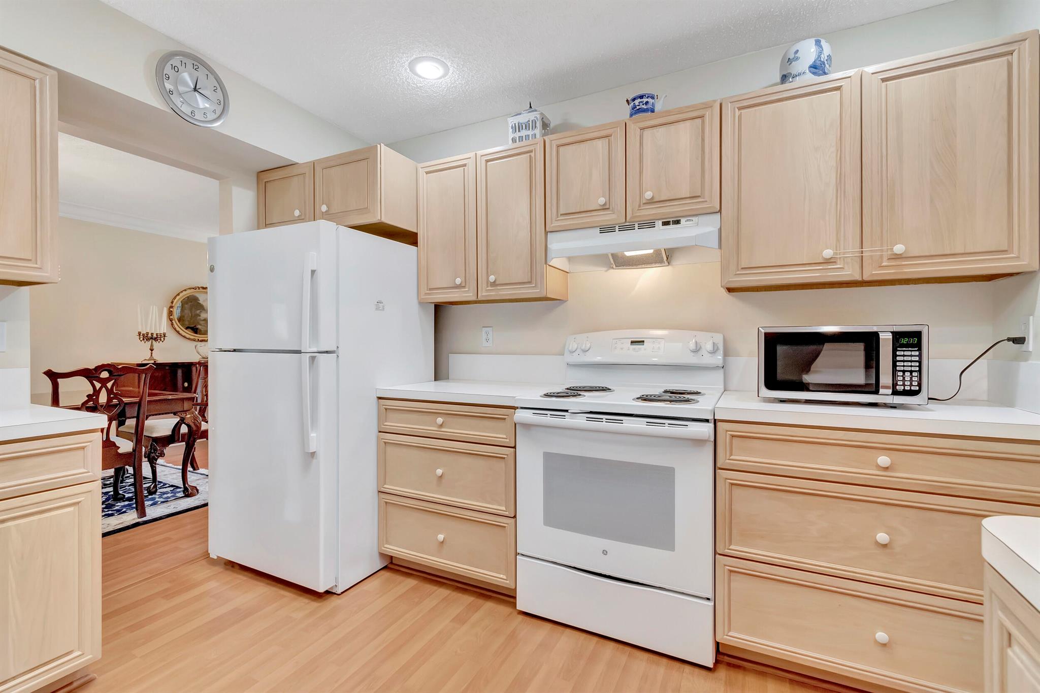 RAINBERRY BAY - Residential