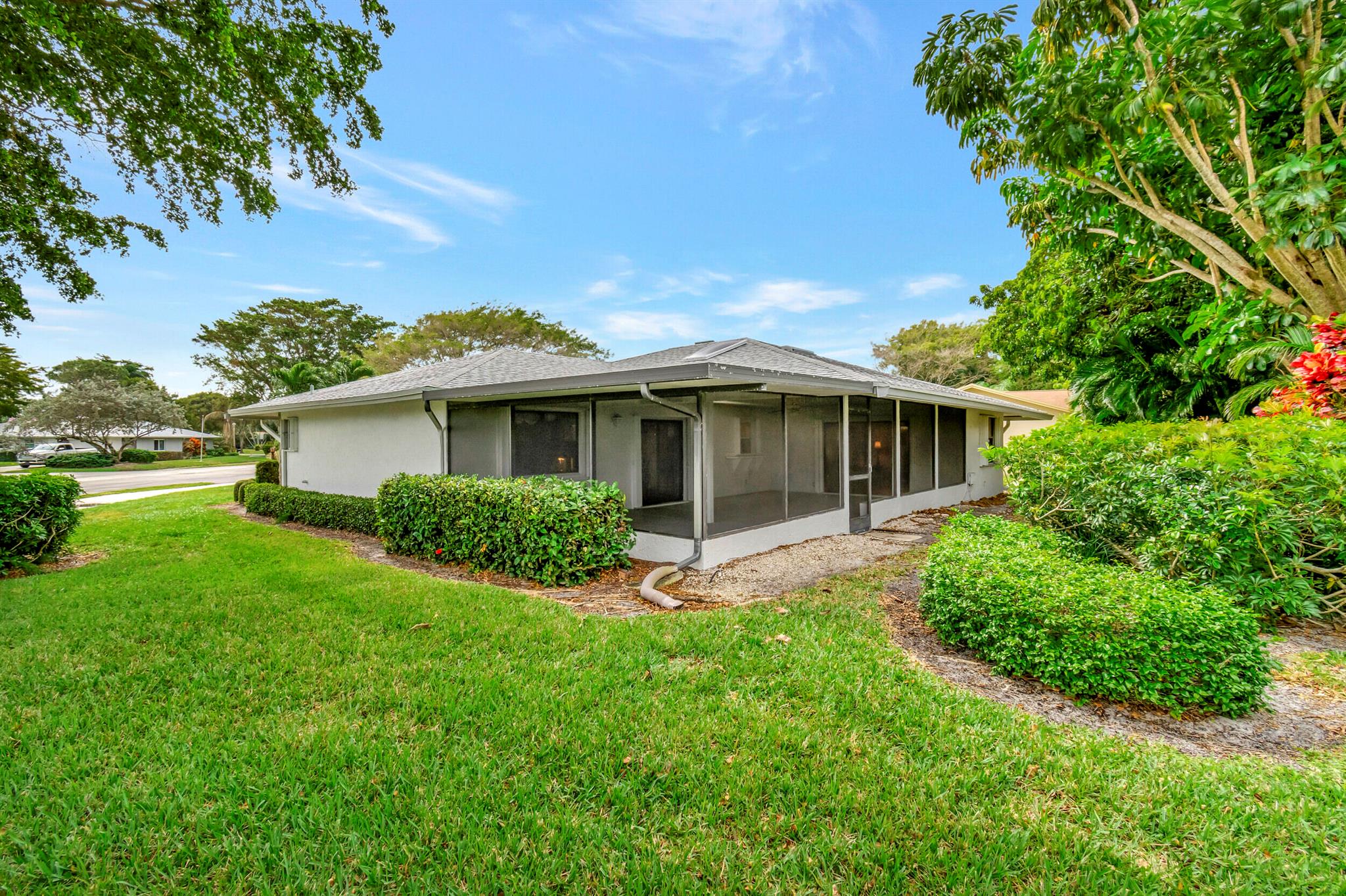 RAINBERRY BAY - Residential