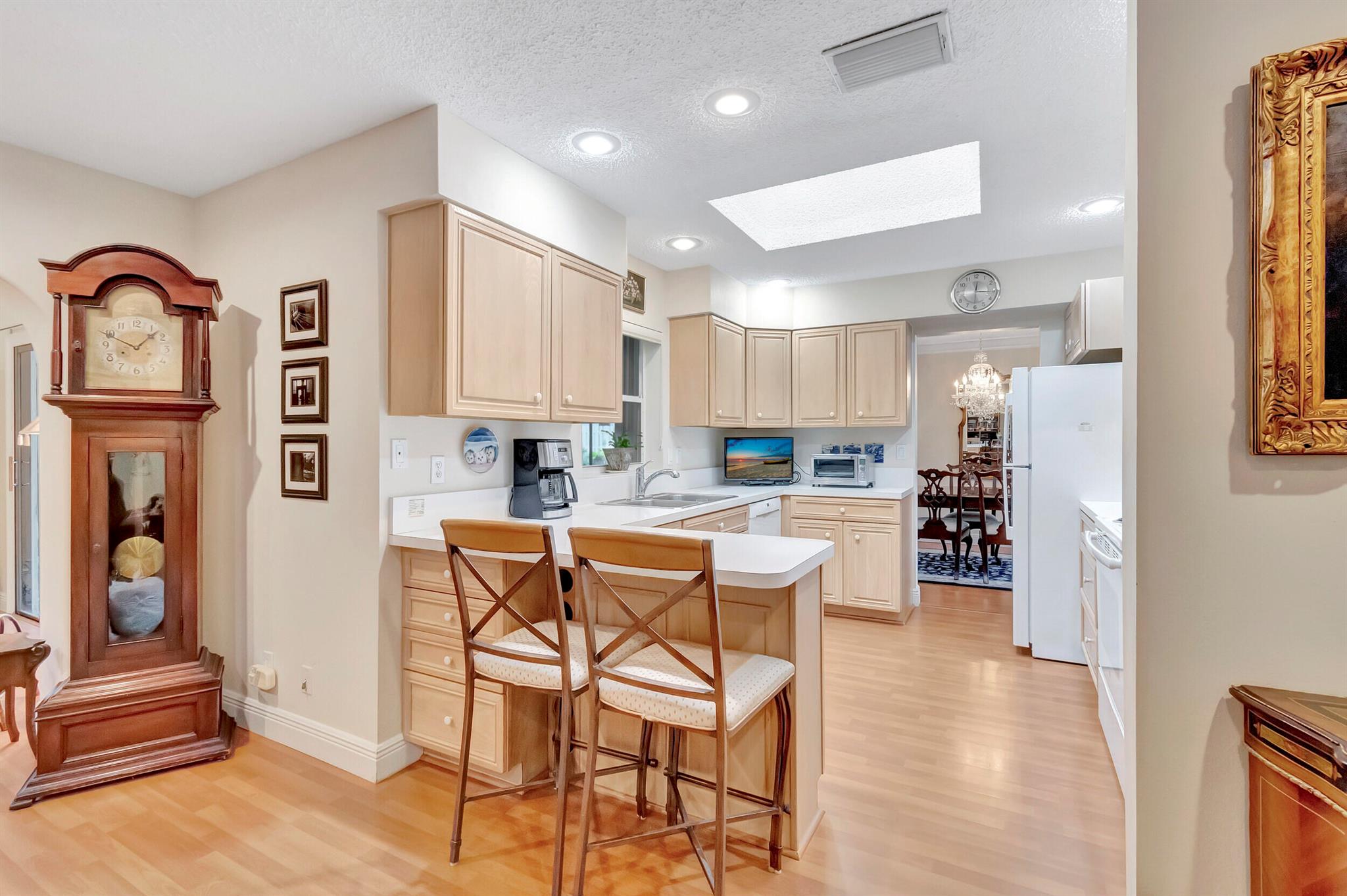 RAINBERRY BAY - Residential