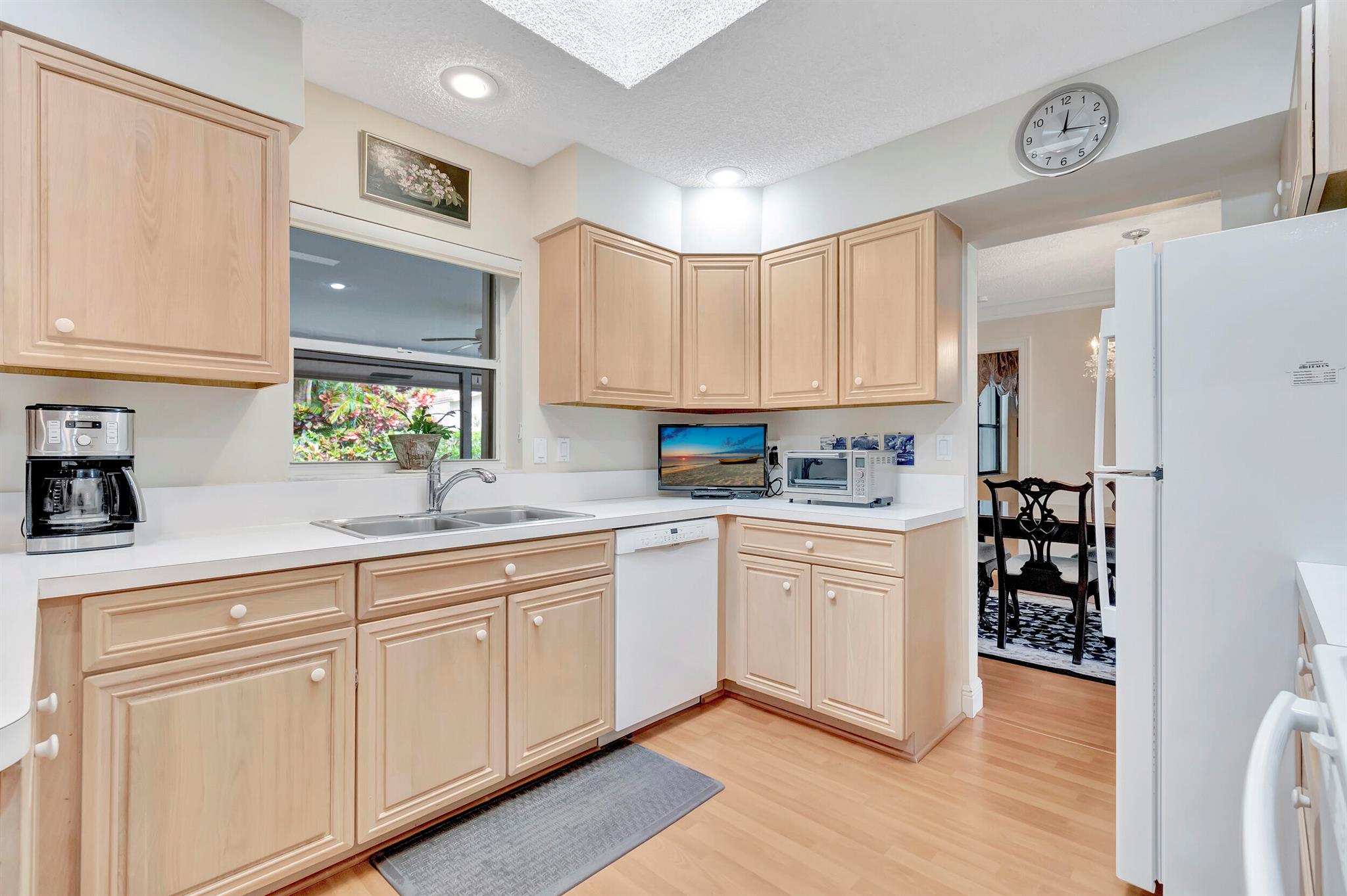 RAINBERRY BAY - Residential