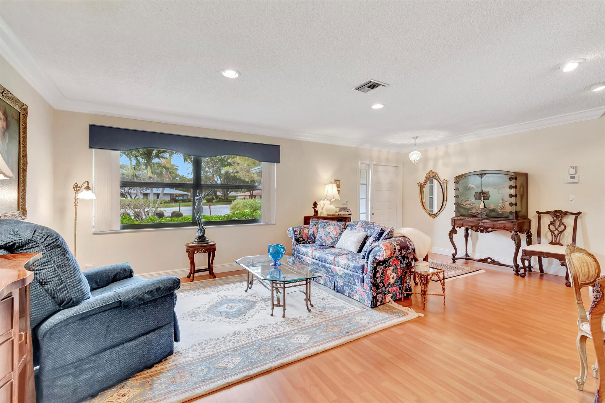 RAINBERRY BAY - Residential