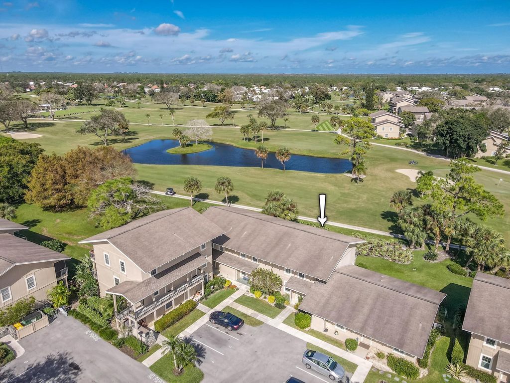 Photo of 9229 SE Riverfront Terrace #J, Jupiter, FL 33469 (MLS # R10943608)