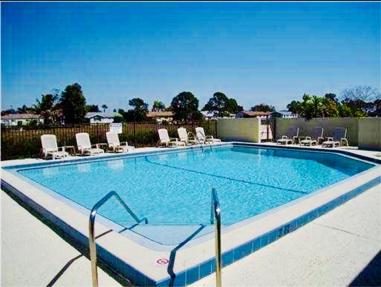 VILLAS OF WINDMILL P - Residential