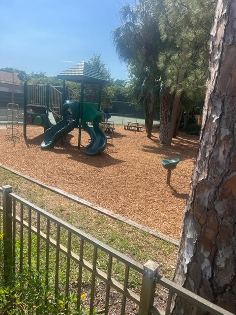 FRENCHMENS LANDING 1 - Residential Lease