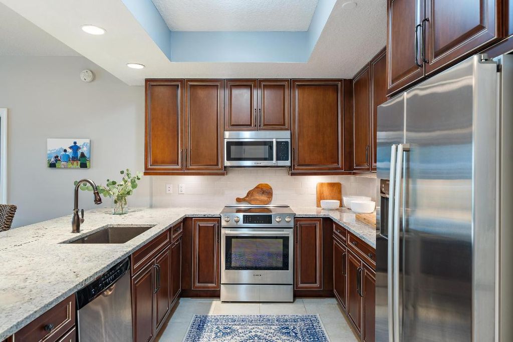 Photo of 814 Bay Colony Drive S, Juno Beach, FL 33408 (MLS # R11156673)