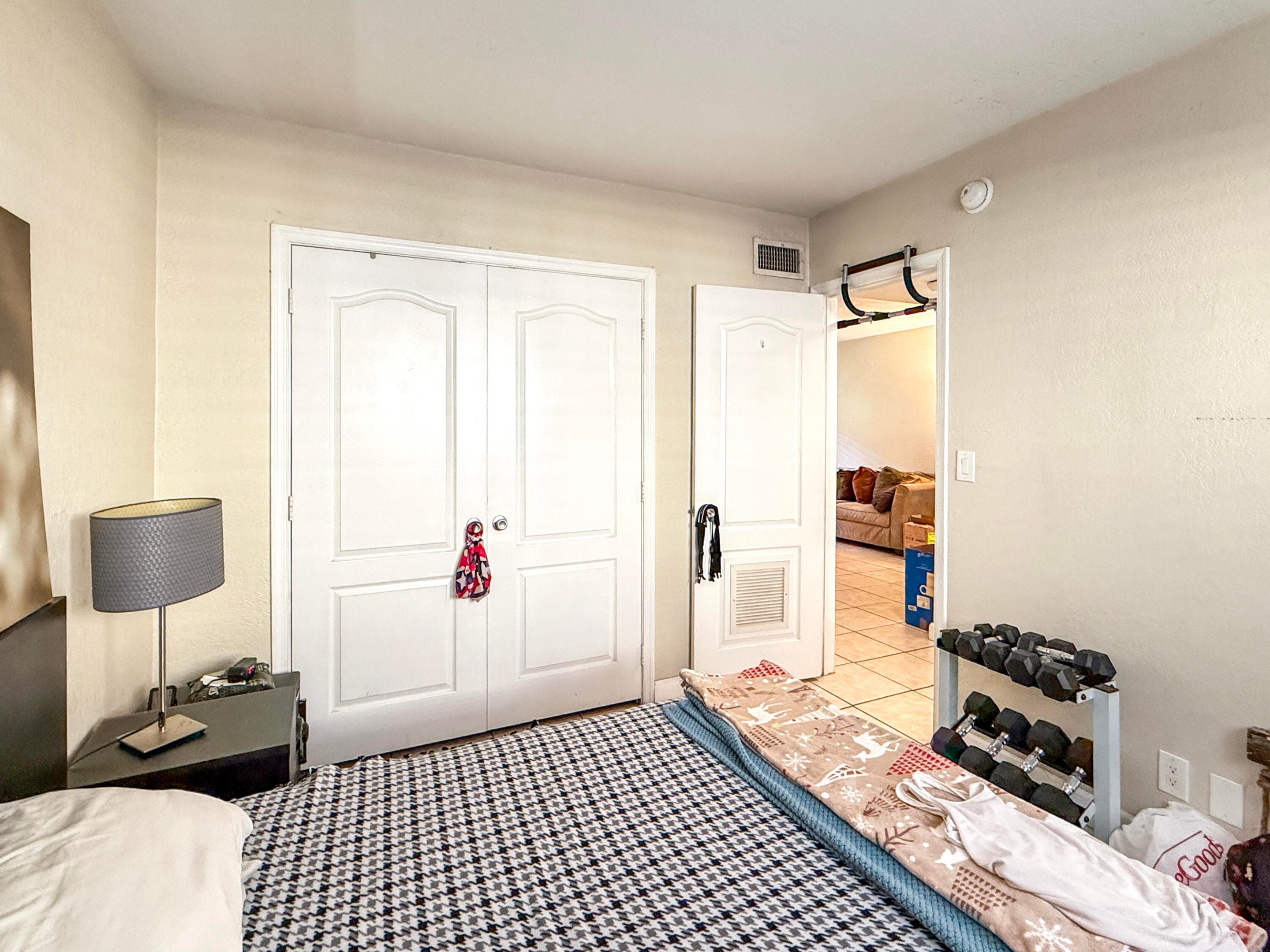 ENCLAVE AT WILTON MANORS - Residential