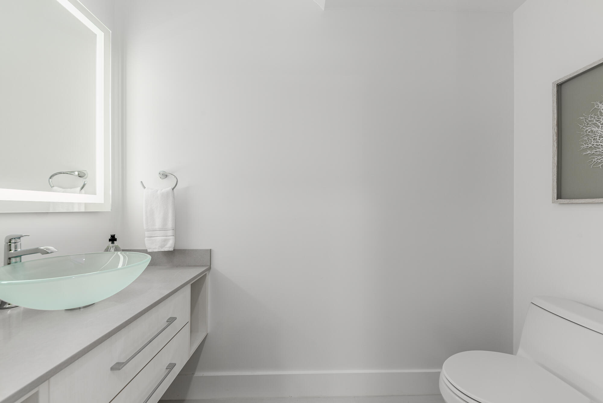 MANATEE ISLES - Residential Lease