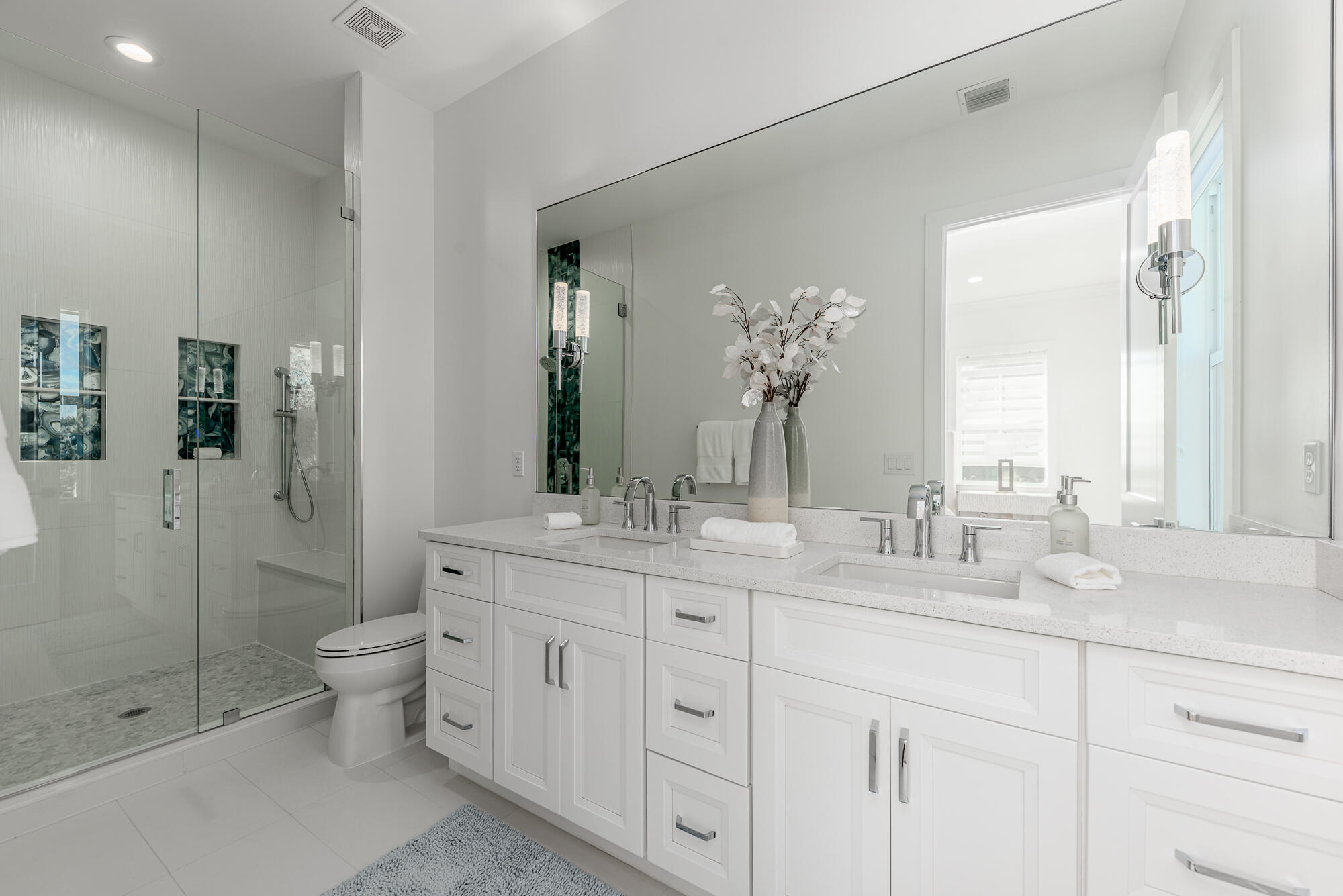 MANATEE ISLES - Residential Lease