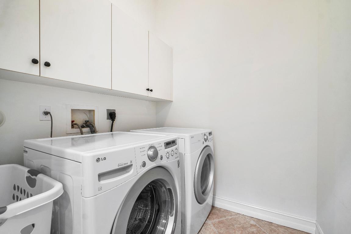 ESTUARY - Residential Lease