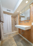 CHALFONTE - Residential