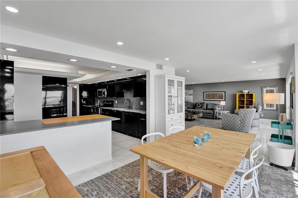 Sea Ranch Club Condo C - Residential Lease