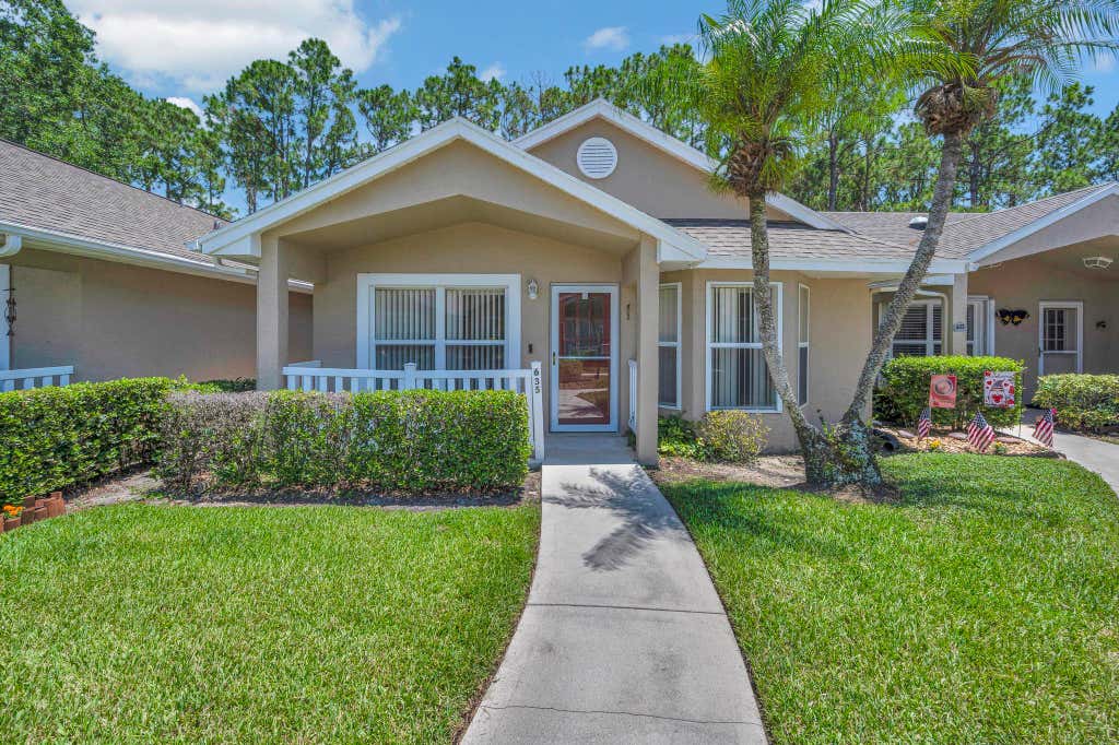 Photo of 635 NW San Remo Circle, Port Saint Lucie, FL 34986 (MLS # R10993167)