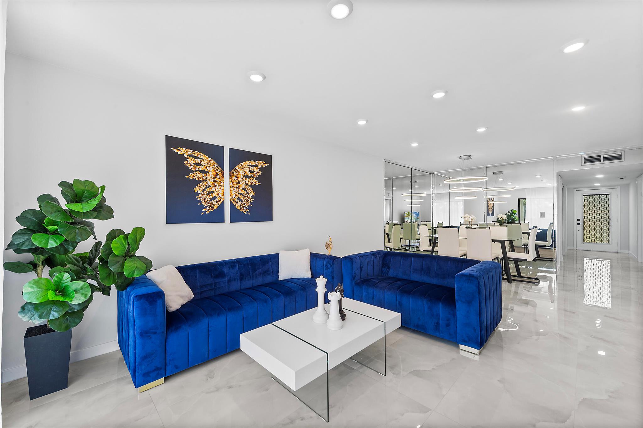 Lakes of Delray - Residential