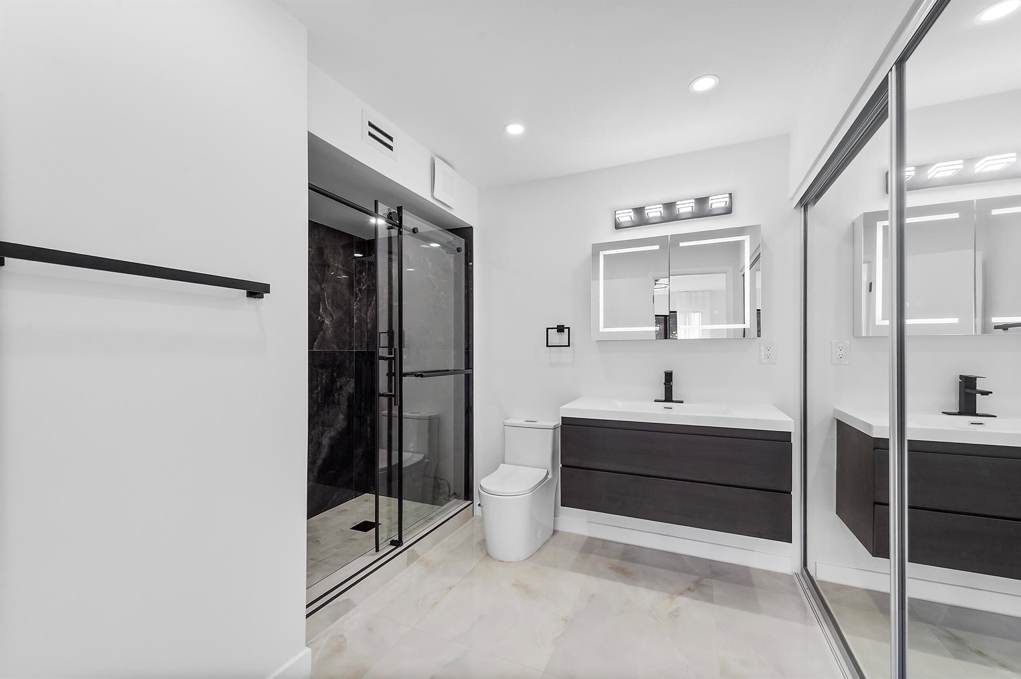 Lakes of Delray - Residential