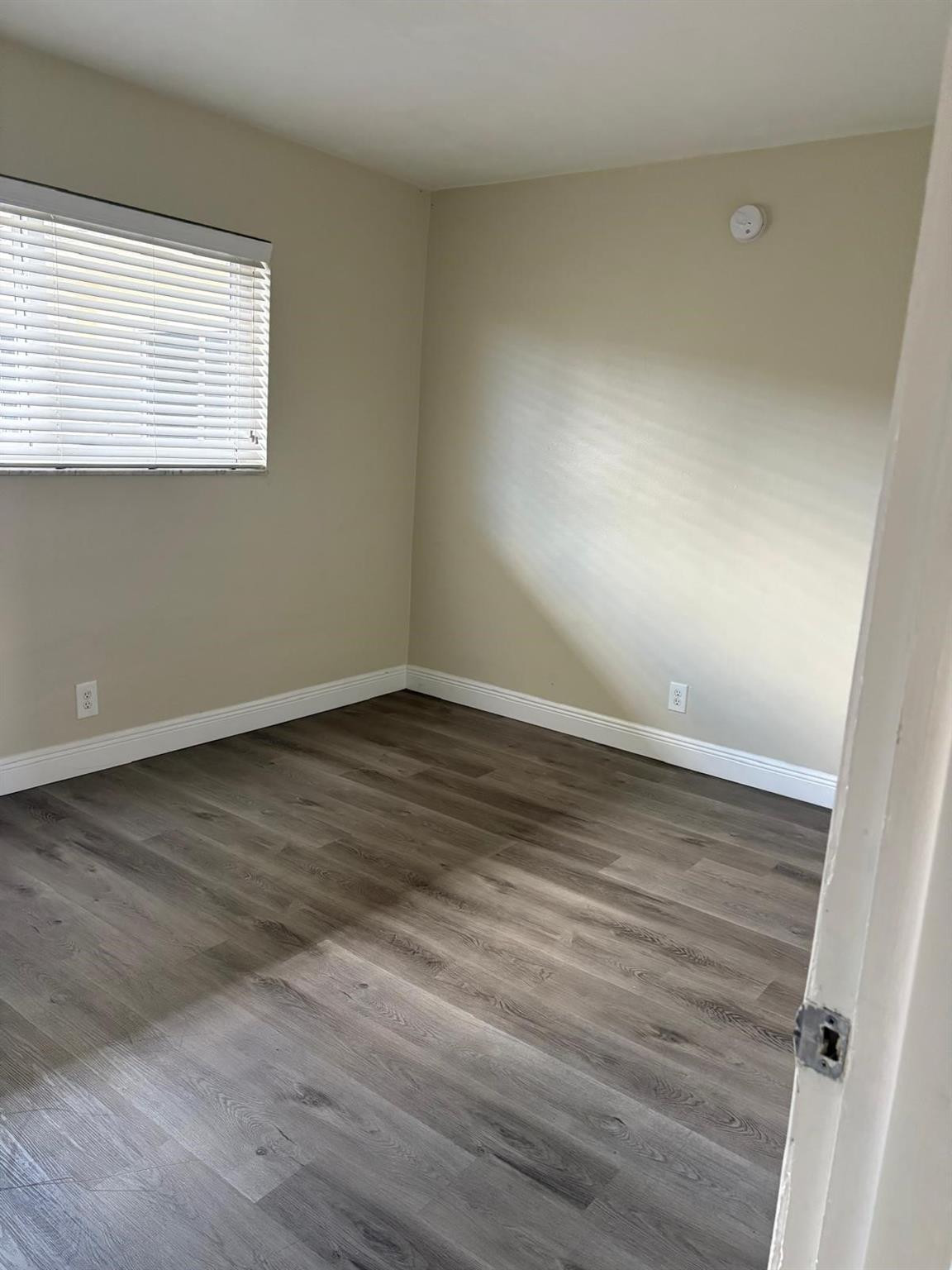 LUSH APARTMENTS - Residential Lease