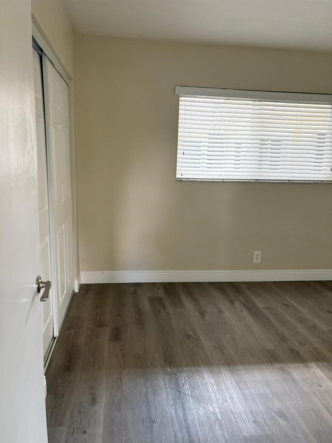 LUSH APARTMENTS - Residential Lease